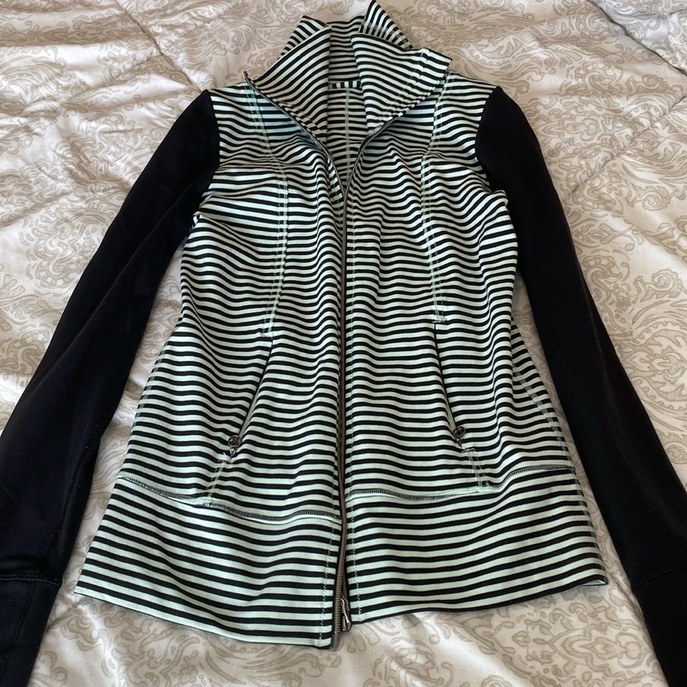 Lululemon Jacket